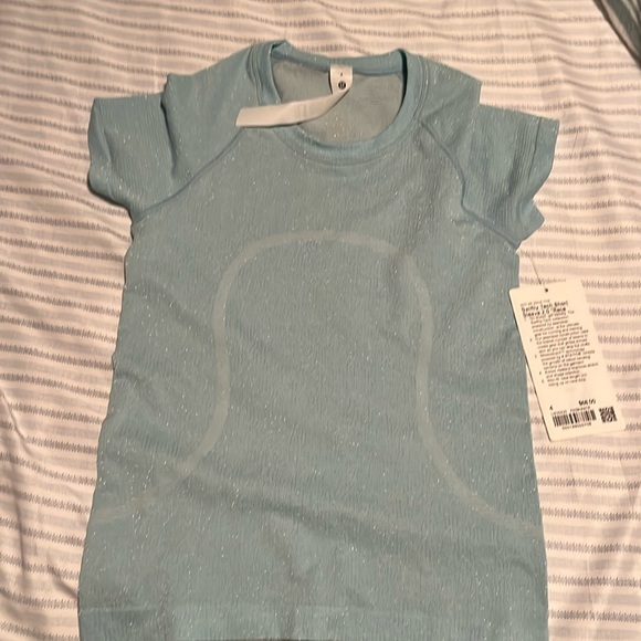 Lululemon Swiftly Tech.  Sparkle thread - Picture 1 of 4
